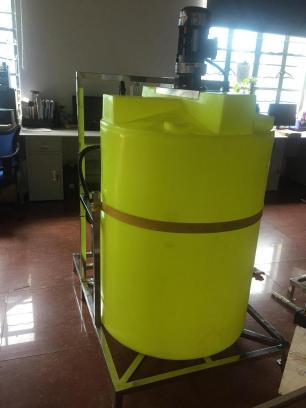 單桶單泵加藥設(shè)備