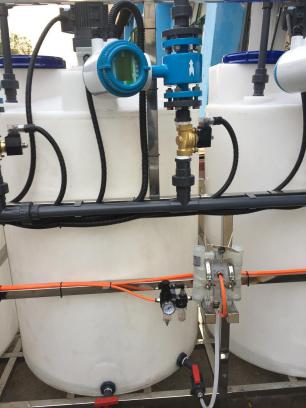 氣動(dòng)泵加藥裝置