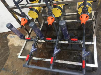 加藥設(shè)備不帶桶