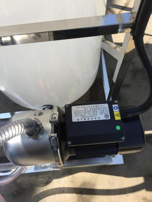 分體式加藥設(shè)備