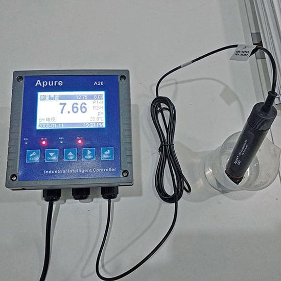 一整套產(chǎn)品包含：主機(jī)：A20PR    PH電極：GRT1010  沉入式電極護(hù)套：PP1020-100 PH校正溶液：4.00 6.86  電極延長(zhǎng)線：AP2-4MM-10M