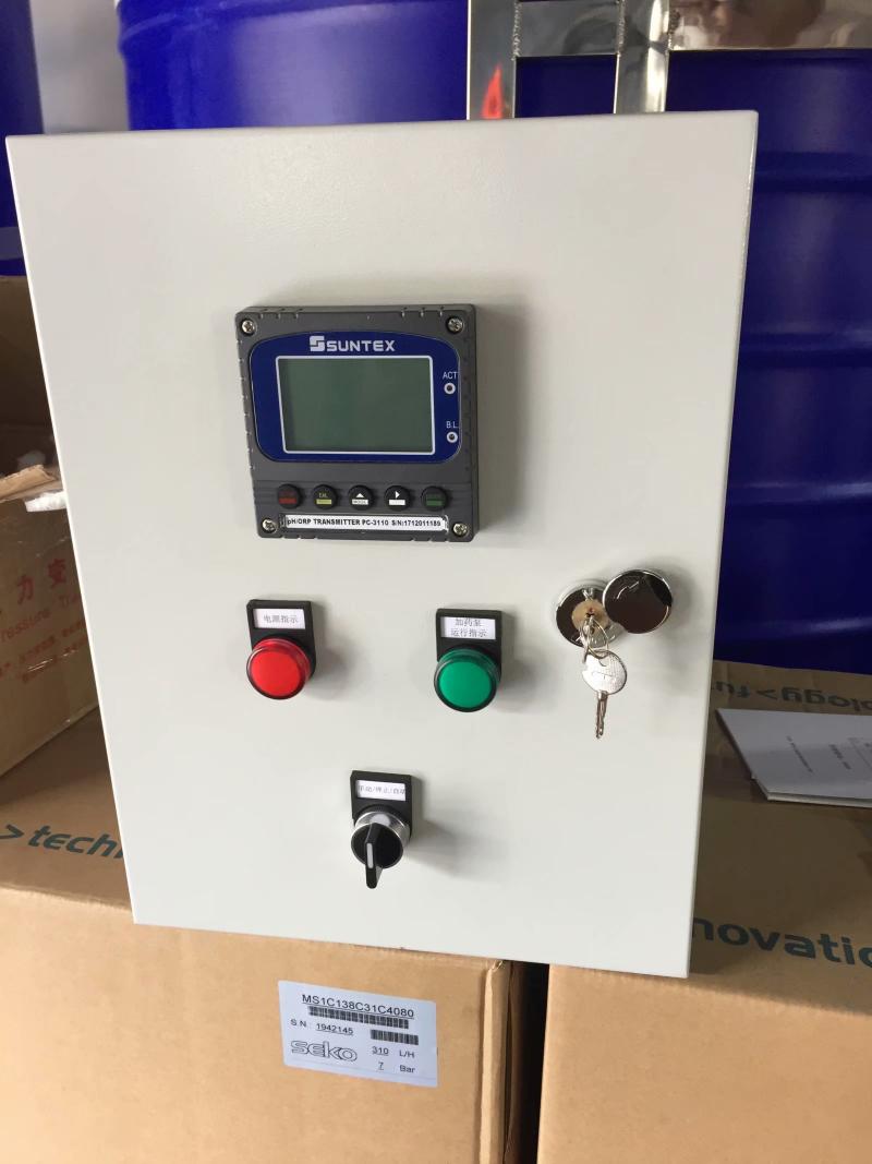 承接各類控制要求的控制箱，可防爆、防雨箱